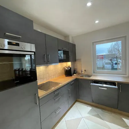 아파트 Hoger Ferienwohung 라어