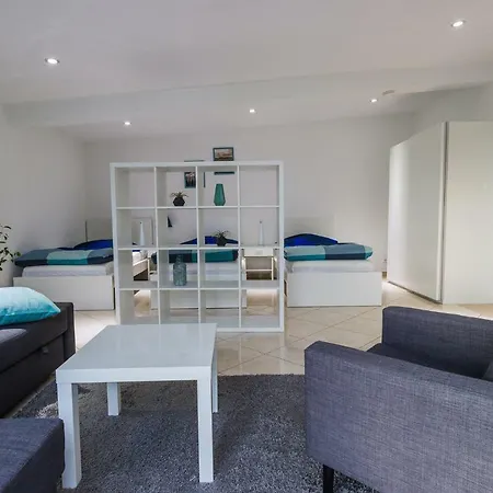 아파트 Hoger Ferienwohung 라어